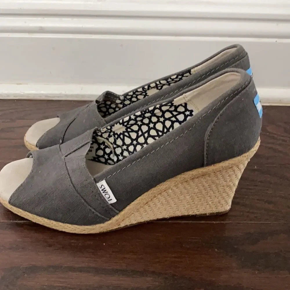 TOMS Calypso Canvas Peep Toe Wedge Espadrille Shoes